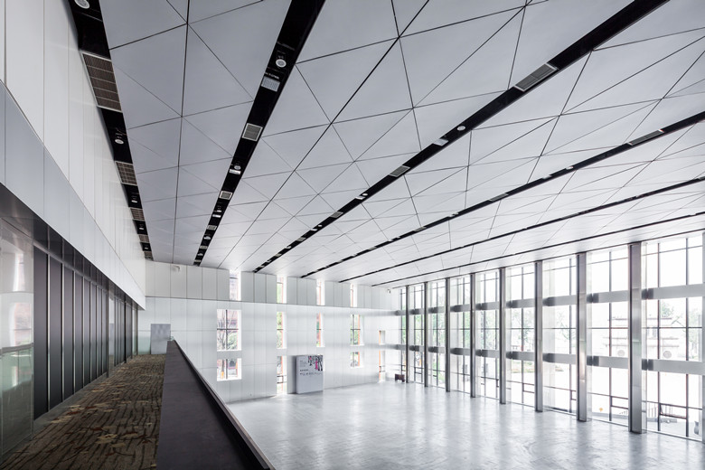 陽極氧化鋁吊頂的維護與保養——衛生間及陽臺